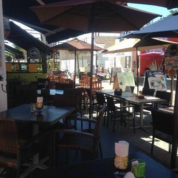 Hostal Plaza إيسلا موخيريس المظهر الخارجي الصورة
