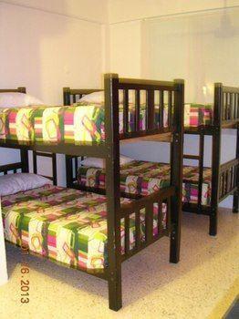 Hostal Plaza إيسلا موخيريس المظهر الخارجي الصورة